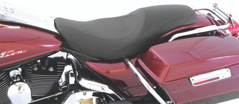 Mustang 97-07 Harley Rd King, 06-07 Street Glide, 00-05 Eagle Std Touring Solo Seat-Black - 76588