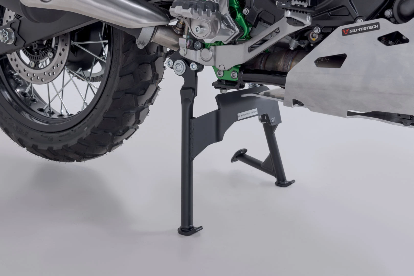 SW-Motech Centerstand - Black. Kawasaki KLE500 / KLE500 SE (26-).